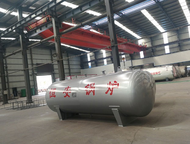 CQG型立臥式蒸（zhēng）汽（空（kōng）氣（qì））儲罐