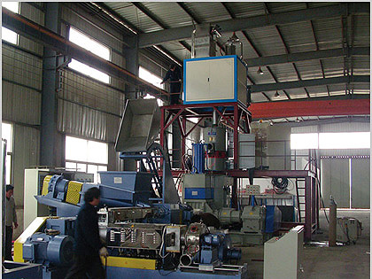 自動投料色母生產線 自(zì)動(dòng)投料色母生產線