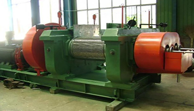 膠(jiāo)料粉碎稱量輸送係統 膠料粉碎稱量輸送係統