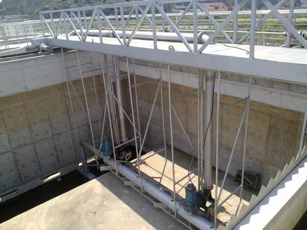 半橋中心傳動（dòng）刮（guā）泥機