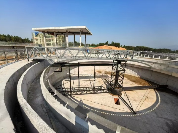 泵吸式刮泥機有哪些類型