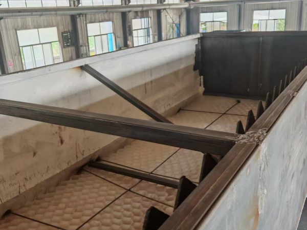 沉（chén）澱池斜管