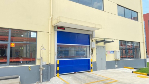 快速感（gǎn）應（yīng）PVC卷簾門廠家