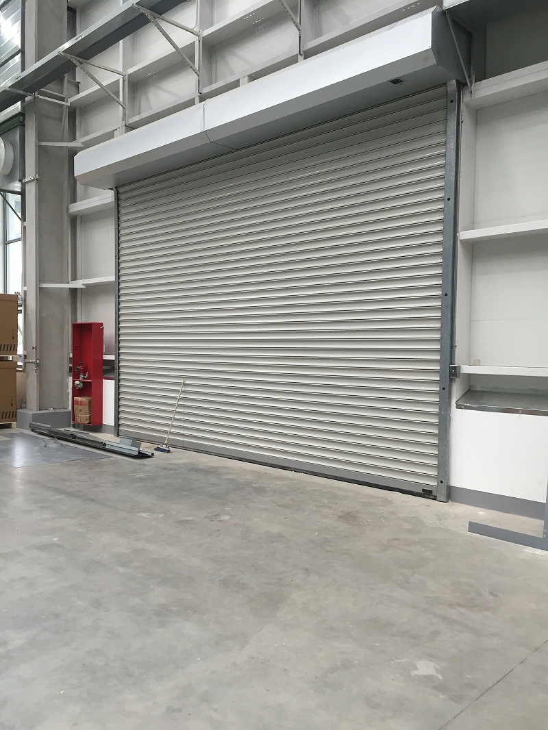 新恒（héng）邦彩鋼抗（kàng）風卷簾門