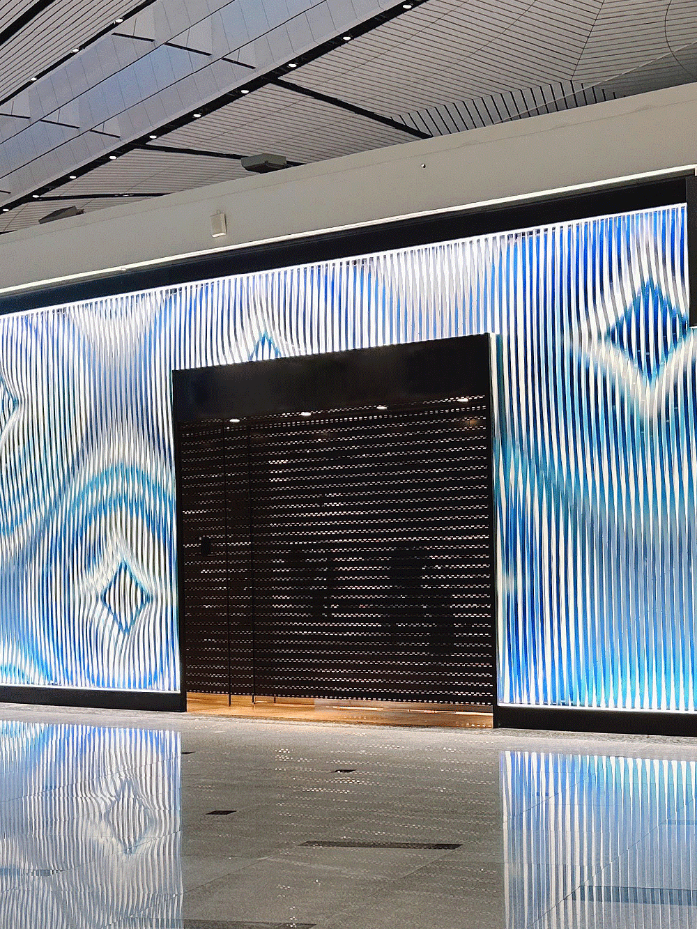 水晶卷簾（lián）門