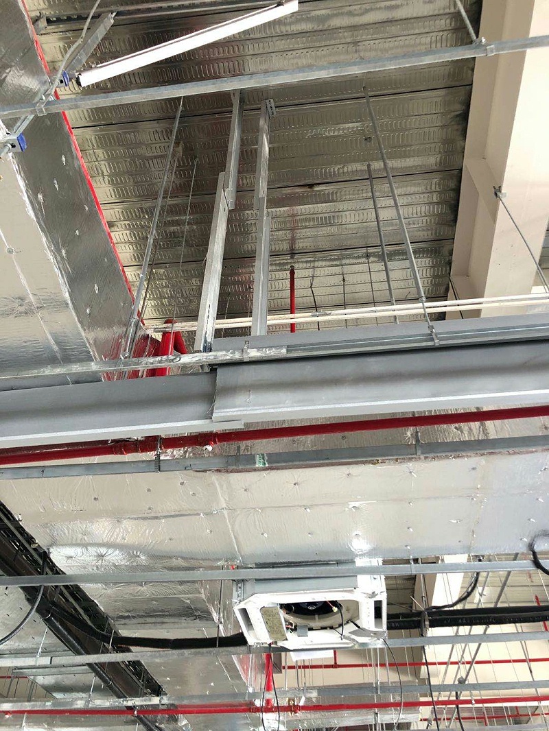 特斯拉超級（jí）工廠