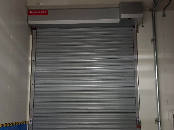 卷（juàn）簾門